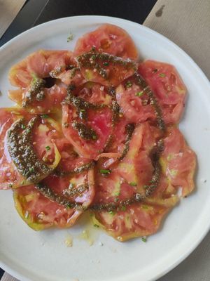 Ensalada SIN burrata at Restaurante Curral Do Marqués in Rianxo