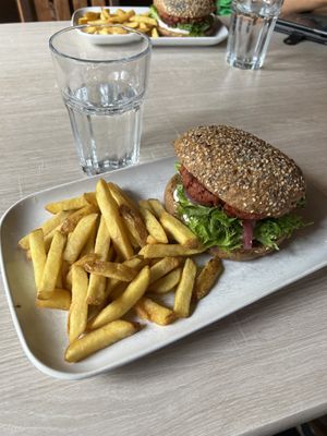 Pretty good actully! I liked the finnish style burger bread.  at Meän Paikka in Yllaesjokisuu