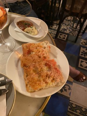 Bread with tomato   at Restaurante Tantarantana in Barcelona