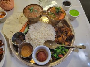 GO HERE, NOW!
I'm visiting from Seattle for work, and was absolutely thrilled to find this spot, thank you, Happy Cow!!

Vegetarian thali was incredible, I haven't had one in years at Everest Nepalese & Indian Cuisine - Nepali Indian Restaurant in Lexington