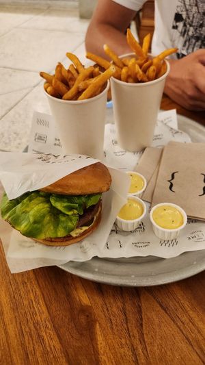  at Home Burgers - Centro Historico in Cartagena