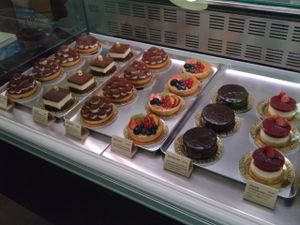 desserts at Universo Vegano in Rome