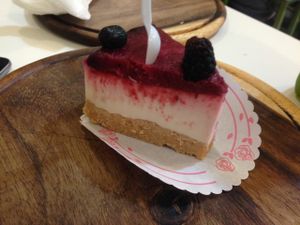Cheesecake at Universo Vegano in Rome