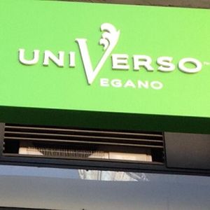 sign outside  at Universo Vegano in Rome