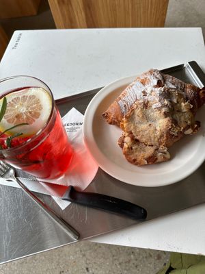  at Leedorim - Gyeongbokgung Main Branch  - 경복궁 본점 in Seoul