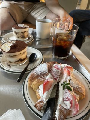 We ordered 2 tiramisu, 1 strawberry cream croissant,  3 coffees  at Leedorim - Gyeongbokgung Main Branch  - 경복궁 본점 in Seoul