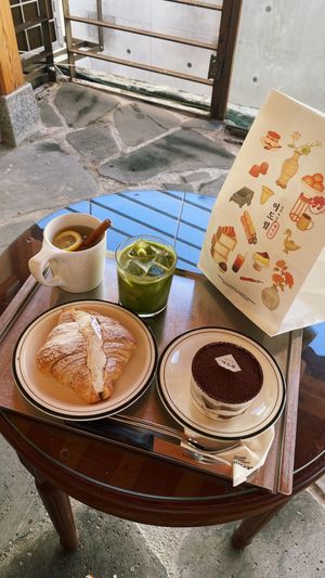   at Leedorim - Gyeongbokgung Main Branch  - 경복궁 본점 in Seoul