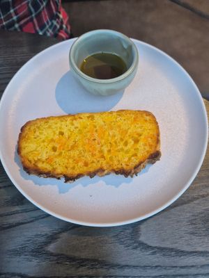Gluten-free bread at Toast & Oak in Queenstown