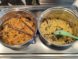 noodles and rice at D'Gemma - Phường 1 in Da Lat