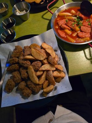  at Chicken in the Kitchen in Seoul