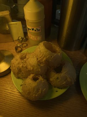 Onion rings  at Chicken in the Kitchen in Seoul