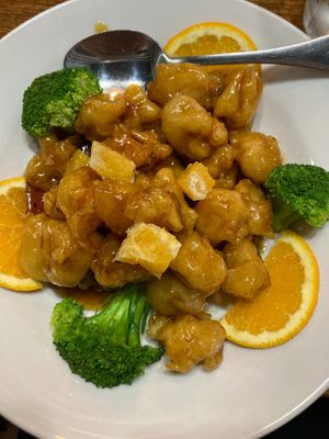 Orange Chicken (Fried King mushroom, broccoli, orange dice and orange sauce) at Veggie House in Los Angeles
