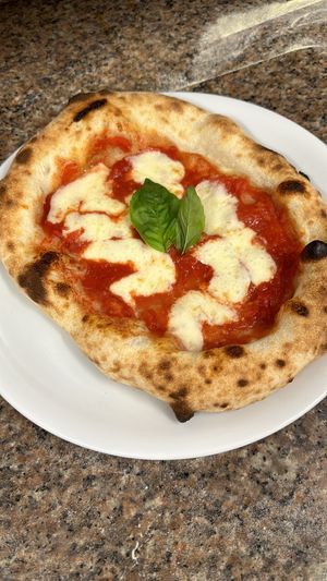 Vegan pizza at Fratelli of Hebden in Hebden Bridge