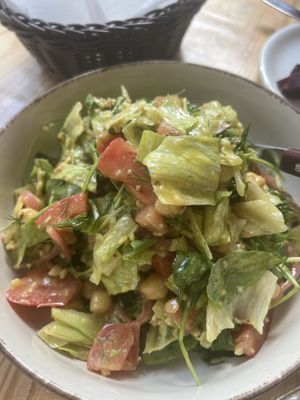 Salad  at AYLAK Politiki Kouzina in Athens