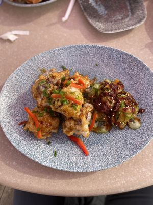 Cauliflower wings  #Veganuary at Disneyland - Lamplight Lounge  in Anaheim