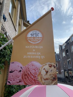   at IJssalon Scoobs & Winstons in Alkmaar