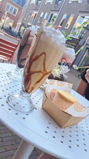 Milkshakes were also great!! I’ve missed drinking them 😍  at IJssalon Scoobs & Winstons in Alkmaar