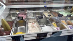   at IJssalon Scoobs & Winstons in Alkmaar