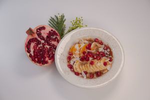 Overnight oats at Mitzi Coffee & Brunch in Barcelona