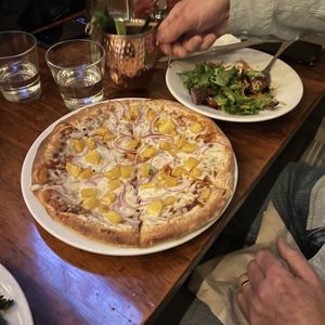 bbq pineapple pizza #Veganuary at Sage Bistro - Cloud Kitchen in Culver City