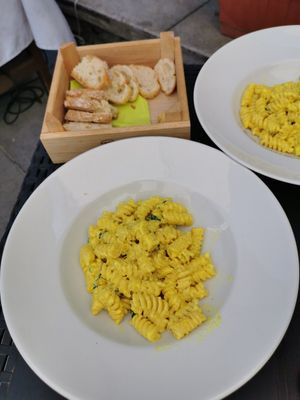 Safran, lemon and basil pasta at Cibo in Aosta