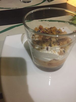 Dolce con panna e amaretto at Cibo in Aosta