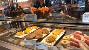 Postres veganos  at MAD - Flax & Kale - T1 T4 in Madrid