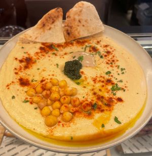  at MAD - Flax & Kale - T1 T4 in Madrid