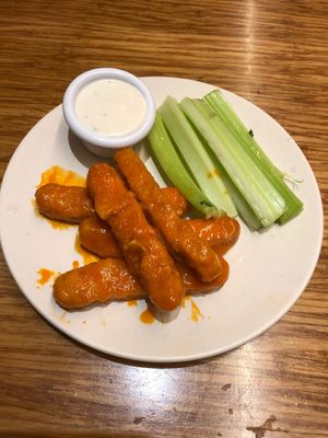 Buffalo chickin wings at Veggie Grill by Next Level - Downtown in Seattle