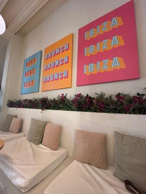 Binnenkant  at Brunchit in Ibiza