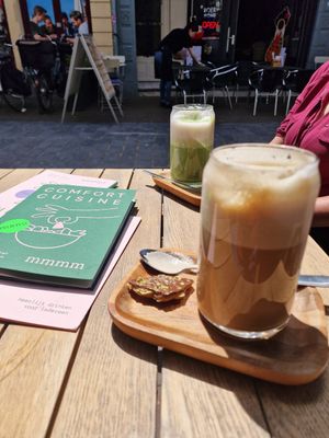 Matcha latte and Almond latte at Comfort Cuisine  in Roermond