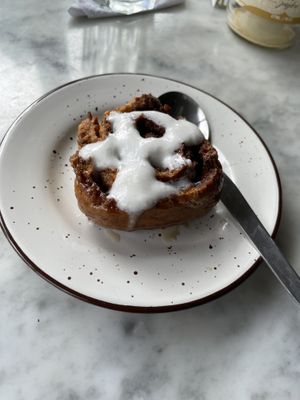 Cinnamon roll  at Raw Cafe in Lima