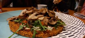 Clasica Pizza 🍕 amazing! at Raw Cafe in Lima