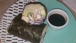 Oriental wrap at Raw Cafe in Lima