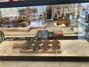 Cookies  at Raw Cafe in Lima