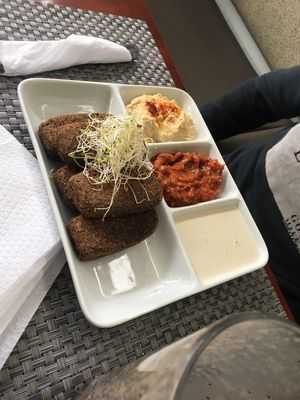 nuggets at Raw Cafe in Lima