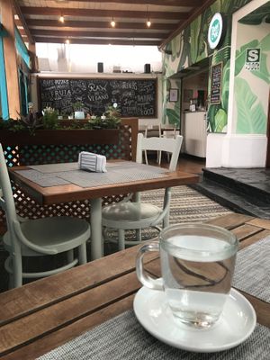 Nice ambience at Raw Cafe in Lima