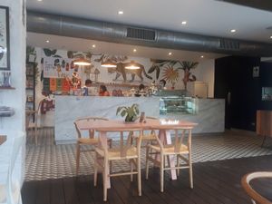 Inside at Raw Cafe in Lima