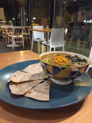 Spicy Dahl at Raw Cafe in Lima