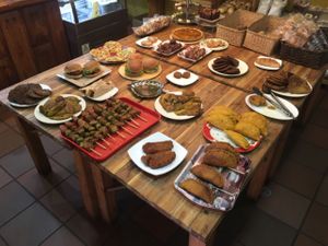 Buffet, only the empanadas were not vegan at El Vegetariano in Quito
