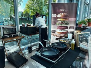 BranDish, het nieuwe concept van Kwizien Celine op Vegan a'Fairs Brugge 2025 at Kwizien Celine in Landegem