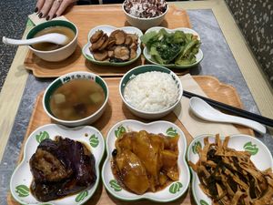 Meal sets including dishes, rice (can change for noodles), and soup  at Veggie Factory - San Po Kong - 素食工房 in Kowloon