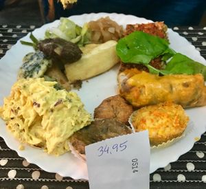 Pay by weight buffet lunch at Tempeh in Rio De Janeiro