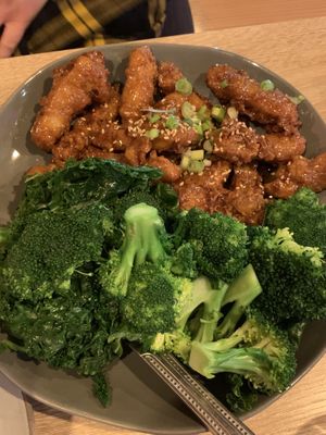 Orange chicken, side of broccoli, side of kale at My Vegan Gold in Los Angeles