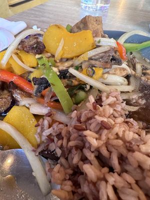 PET close upp  at My Vegan Gold in Los Angeles