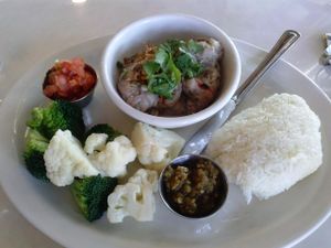 spicy jackfruit at My Vegan Gold in Los Angeles