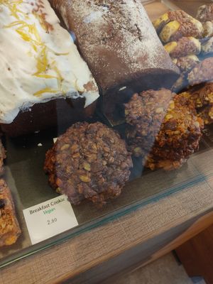Vegan breakfast cookie at Doppio Coffee - Muswell Hill in North London