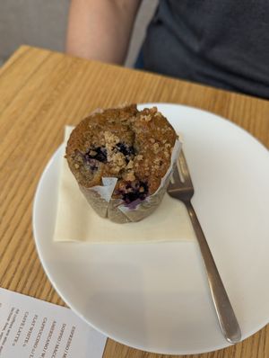 Blueberry muffin at Joseph Brot - Linz in Linz