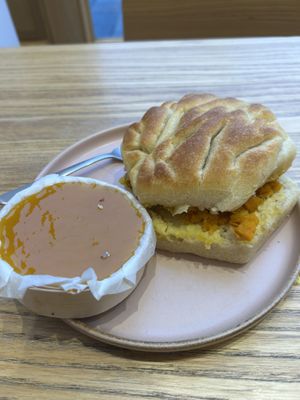 
Bio-Kürbis Focaccia 7,90€, Vegan Cheesecake 5,90€  at Joseph Brot - Linz in Linz