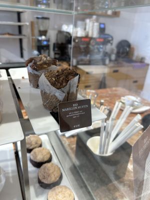 Bio-Marillen Muffin 4,40€  at Joseph Brot - Linz in Linz